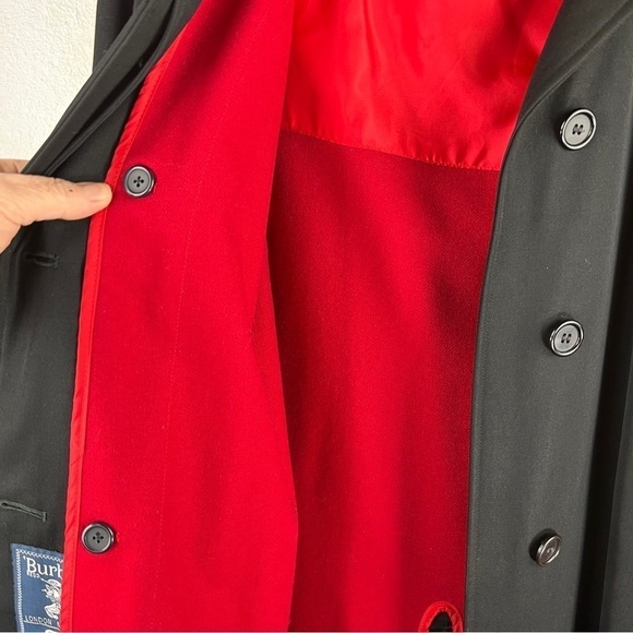 BURBERRY (Vintage Burberrys) 100% Wool Single Breasted Top Coat w/Red wool - Picture 8 of 14